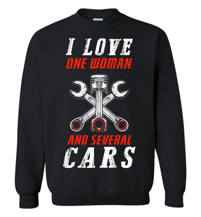 I LOVE ONE WOMAN AND SEVERAL CARS T-SHIRT