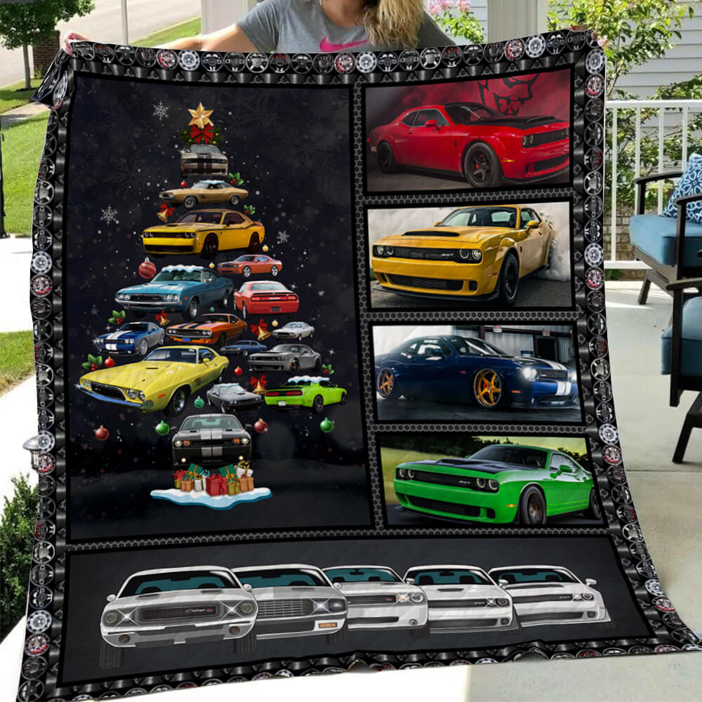 Dodge Challenger Art Quilt - Dodge Challenger In Comic Frame